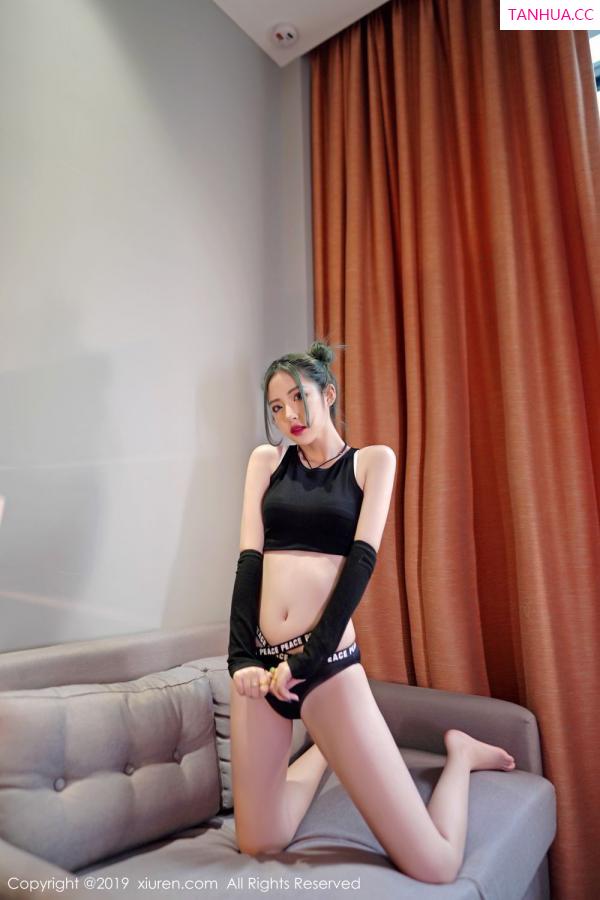 贾诗晗 小樱和 [XIUREN]高清写真图 2019.08.26 贾诗晗第36张图片